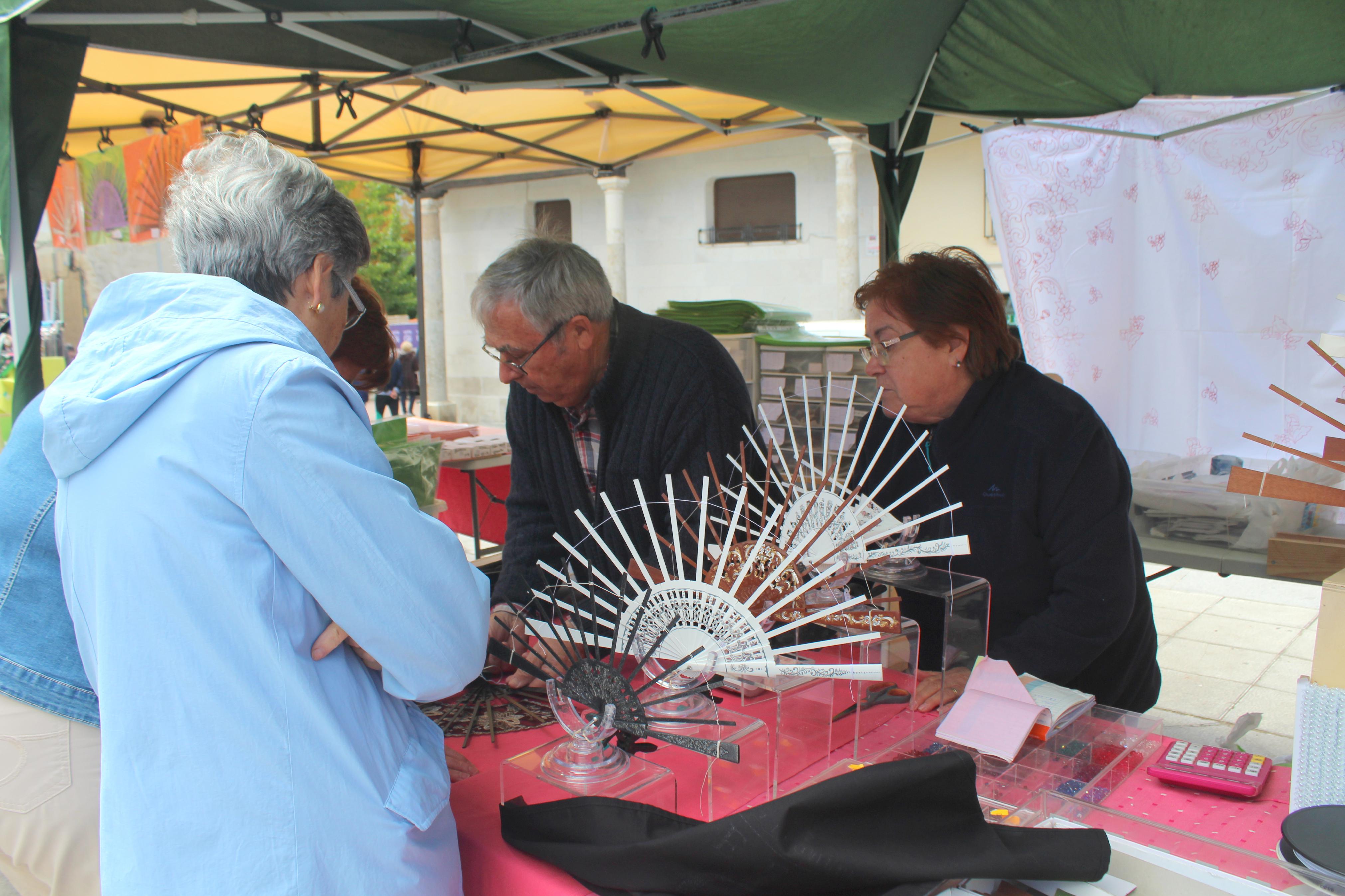 Baltanás presume de artesanía textil