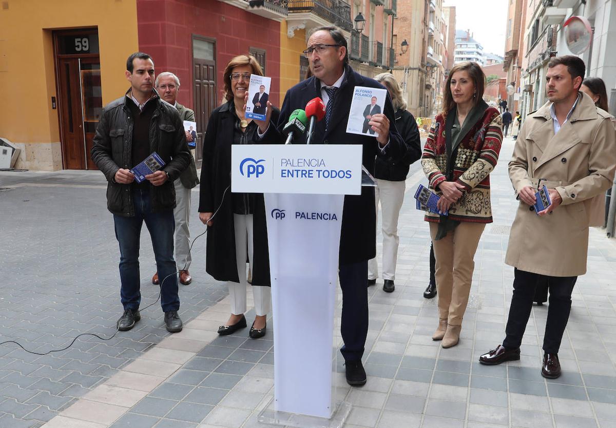 Polanco presenta su programa en San Miguel.