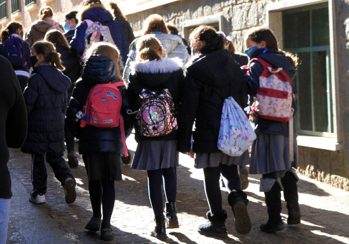 La Junta publica los listados de baremación para la admisión en los colegios