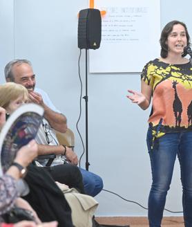 Imagen secundaria 2 - Diferentes momentos de la presentación