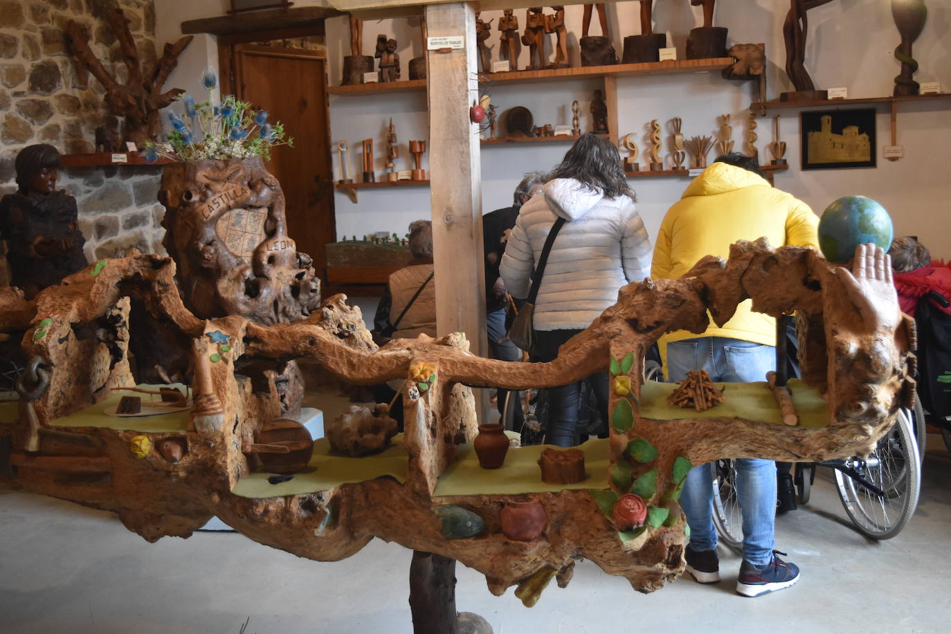 El museo de las tallas de madera de Villabellaco