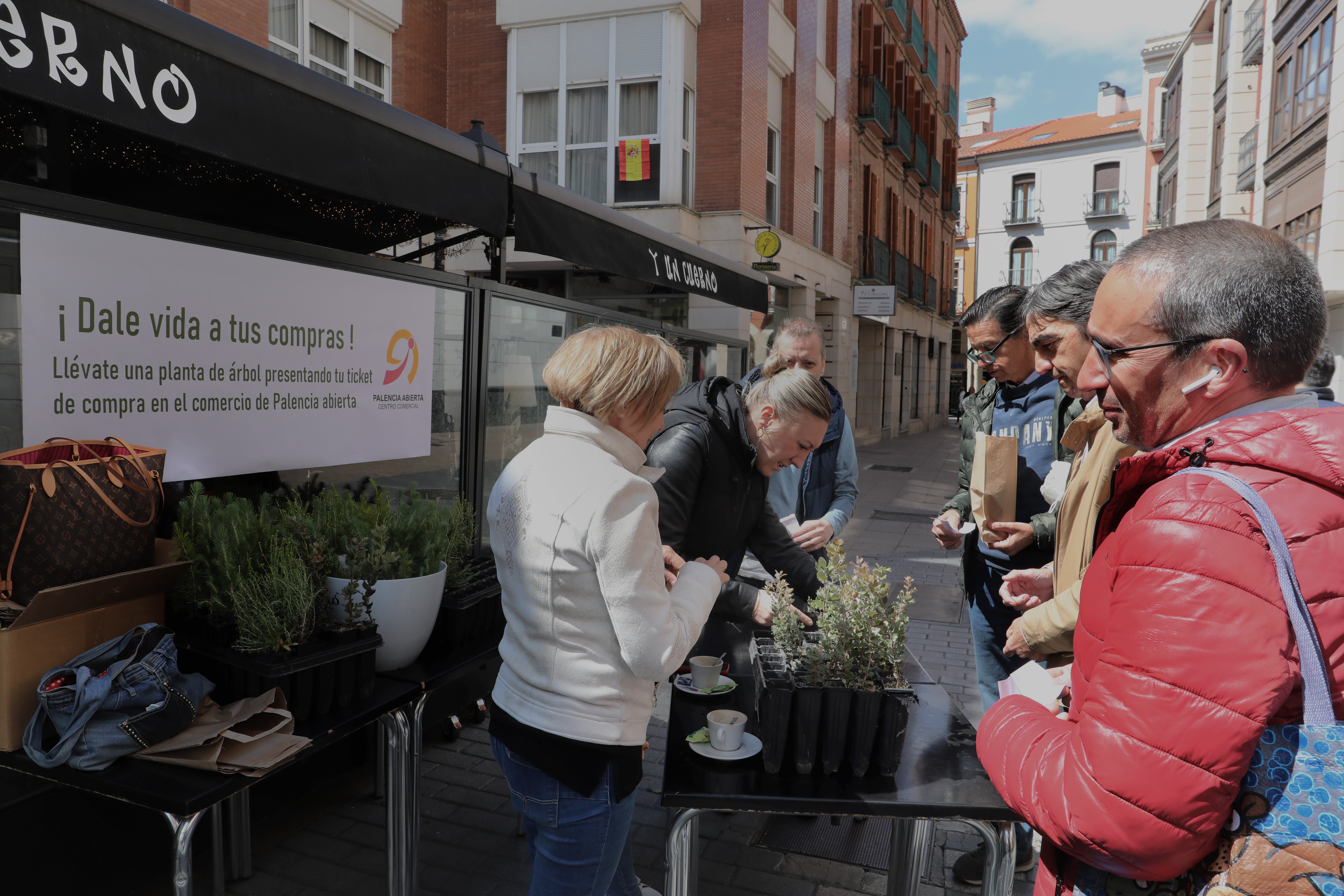 Plantas a cambio de compras en Palencia