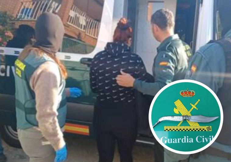 Momento de la detención de la mujer. En el círculo, arma intervenida por la Guardia Civil.