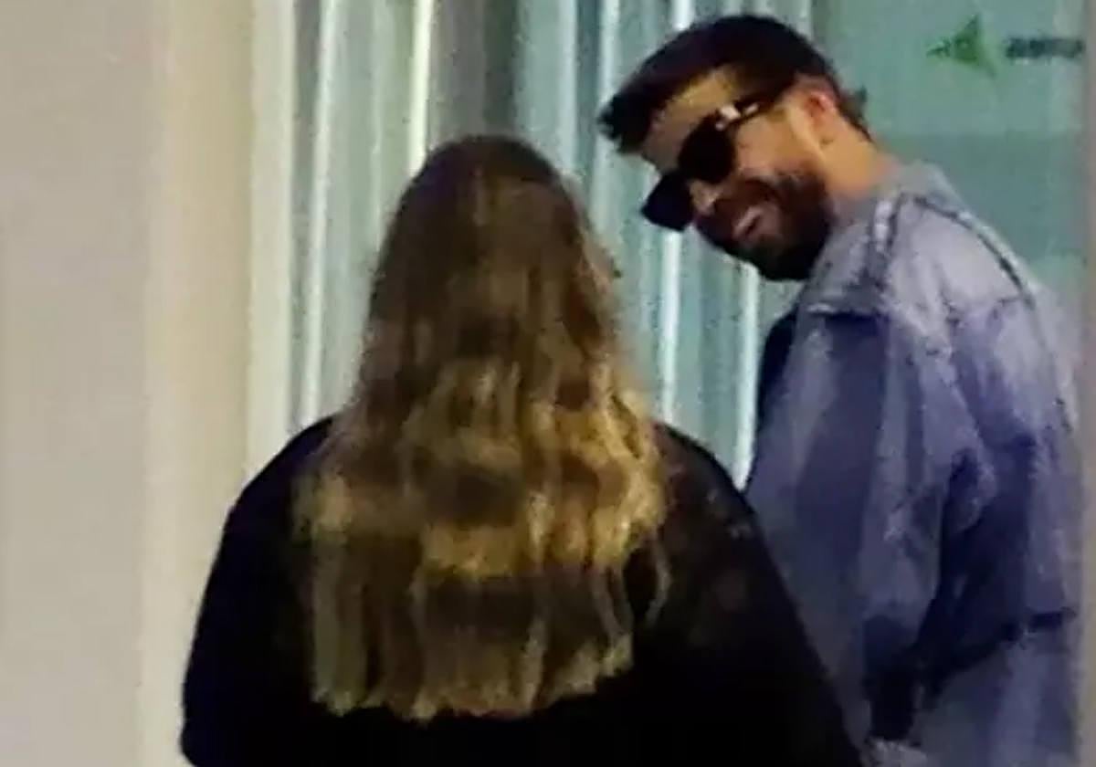 Gerard Piqué con Clara Chía, en una imagen de archivo.