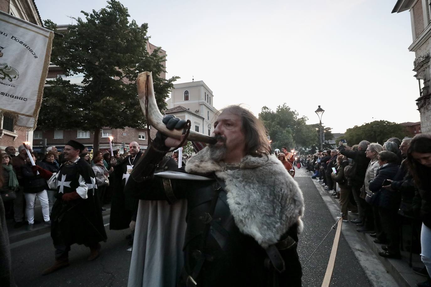 Desfile de antorchas por el quinto centenario del Palacio Real de Valladolid