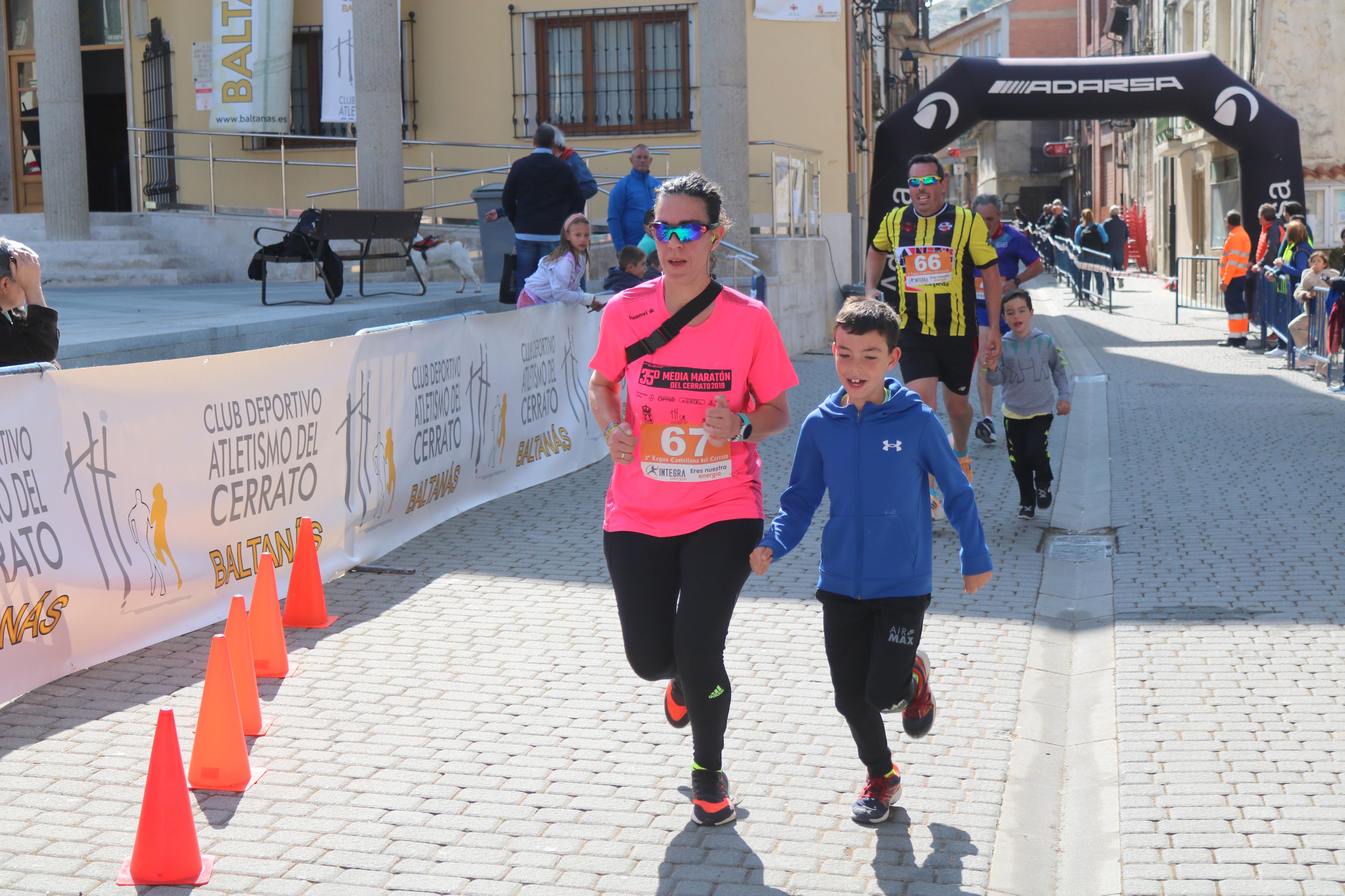 Pablo Marcos y Alicia Diago, vencedores de la IV Legua Castellana del Cerrato