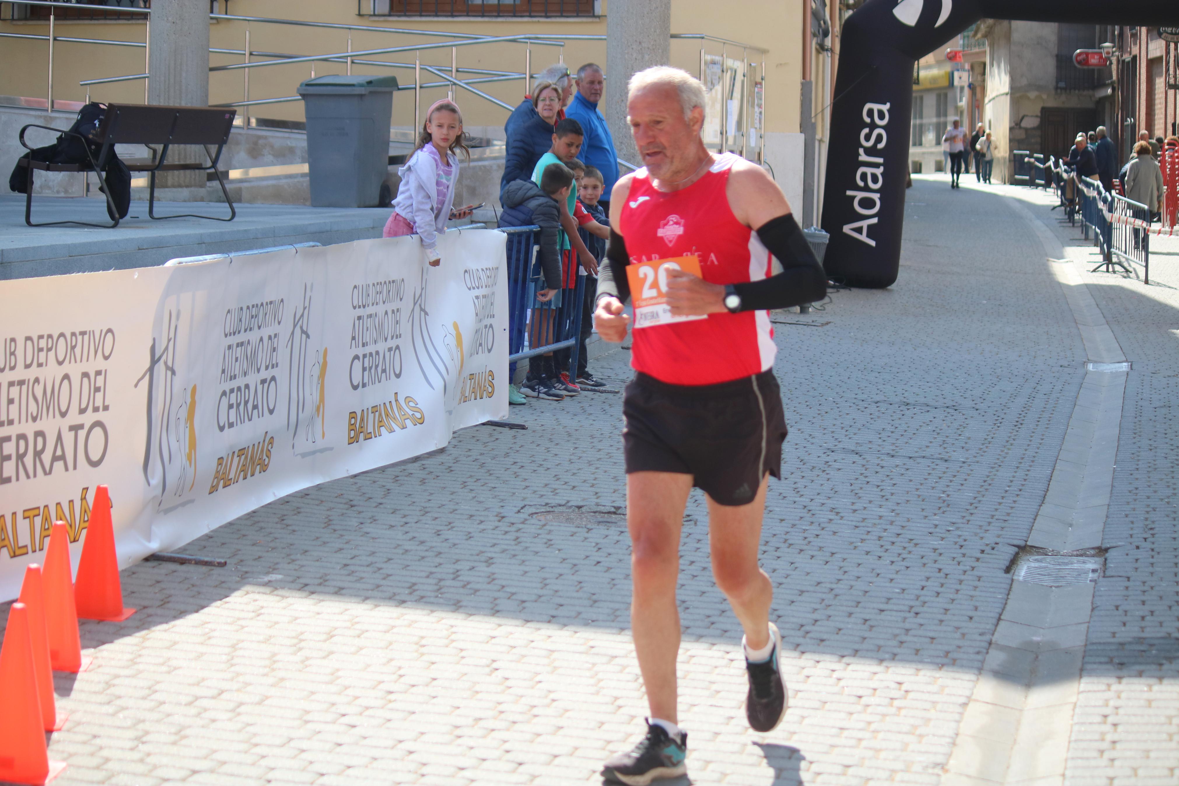 Pablo Marcos y Alicia Diago, vencedores de la IV Legua Castellana del Cerrato