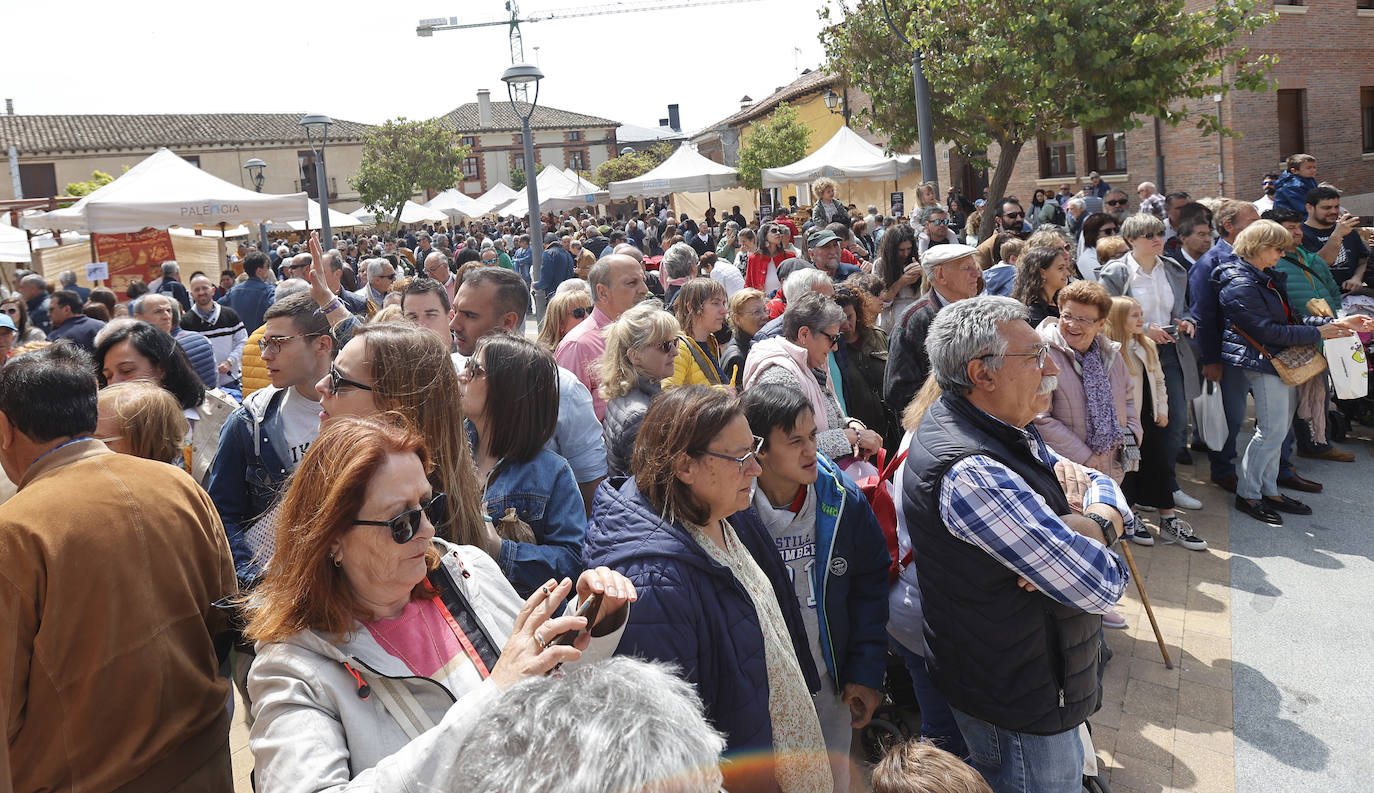 21 puestos engrandecen la Feria del Pan de Grijota