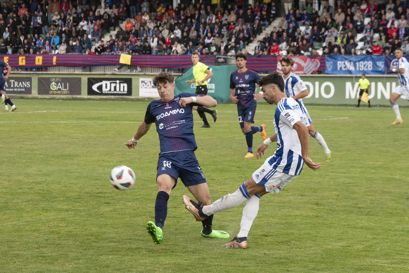 Empate sin goles entre Segoviana y Recreativo