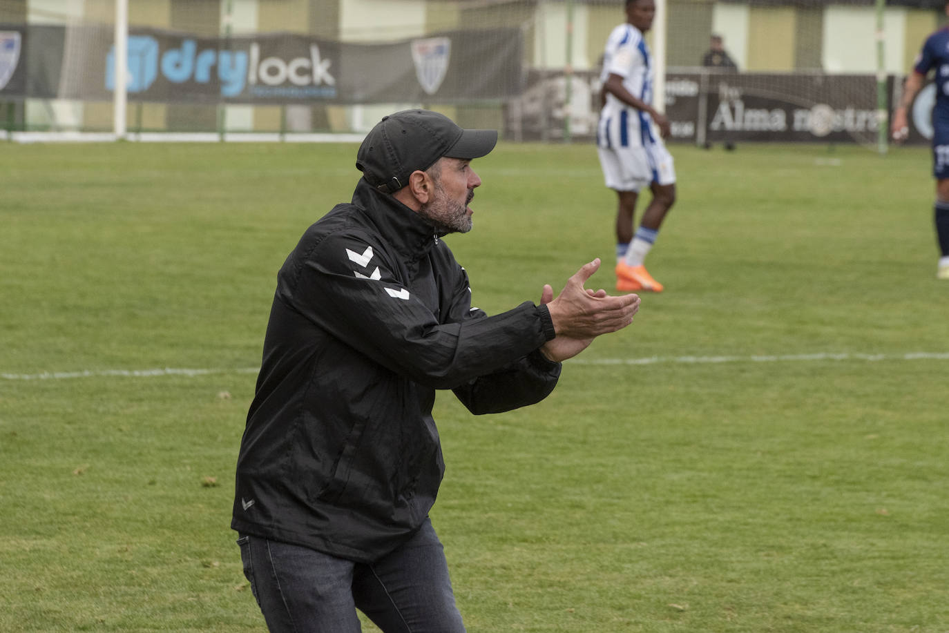 Empate sin goles entre Segoviana y Recreativo