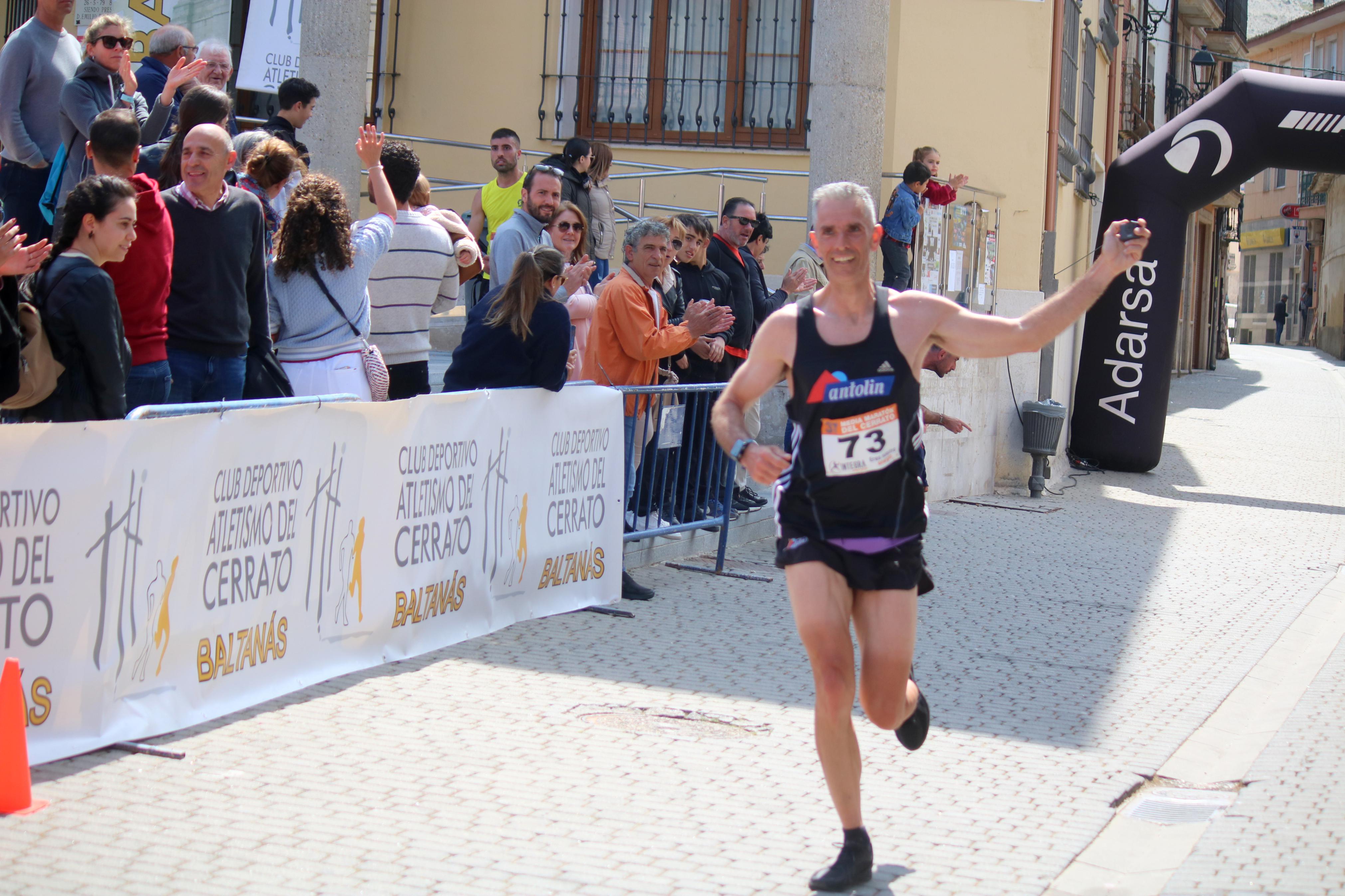 Javier Sangrador y Marta Medina reinan en la XXXVII Media Maratón del Cerrato