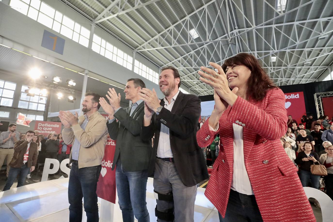 Pedro Sánchez acompaña a Puente en Valladolid (II)