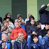 Búscate en las gradas de La Albuera