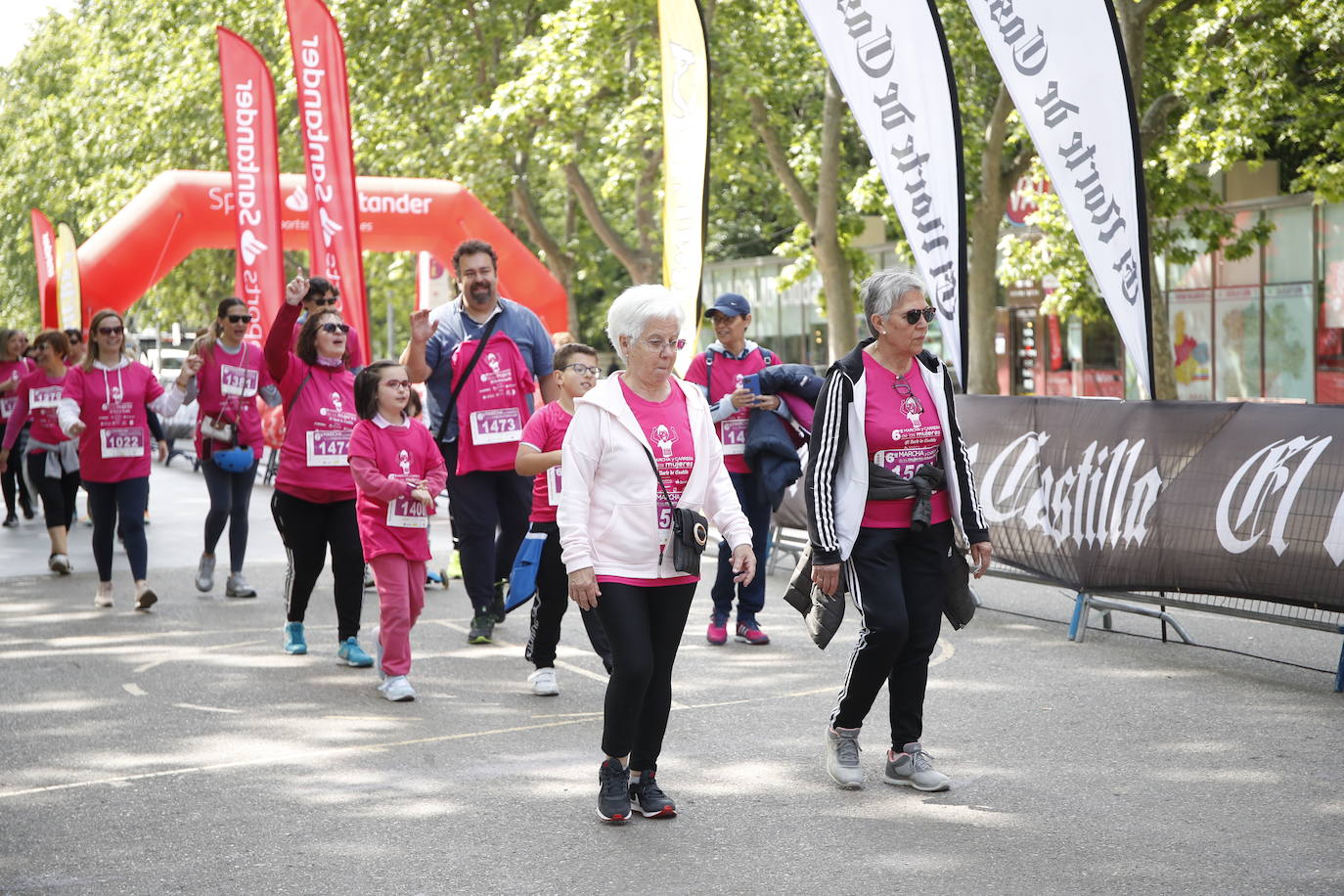 Búscate en las fotos de la VI Marcha y Carrera de las Mujeres (12/13)