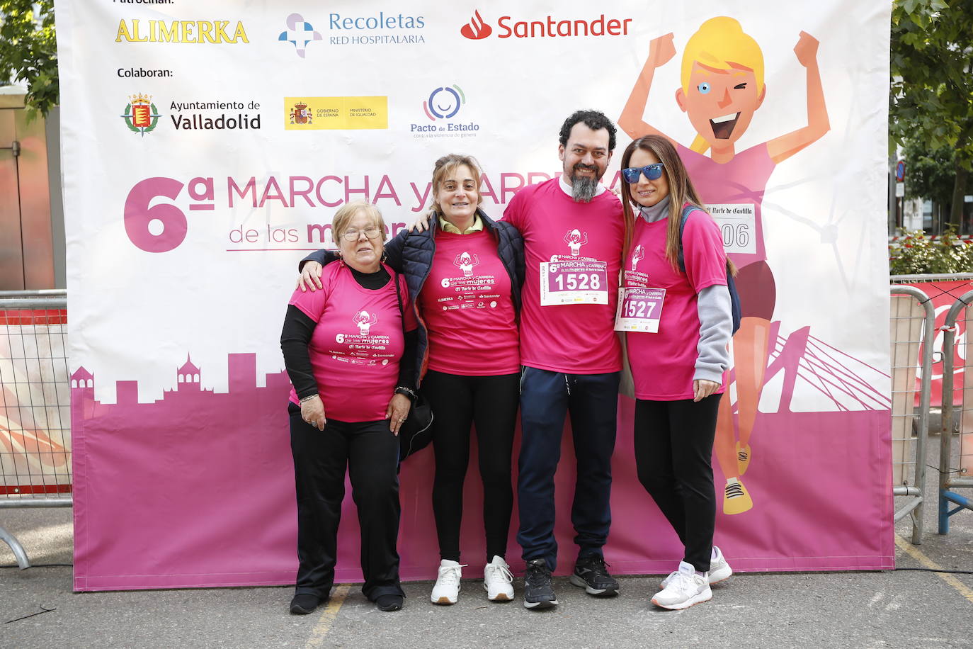 Búscate en las fotos de la VI Marcha y Carrera de las Mujeres (4/13)