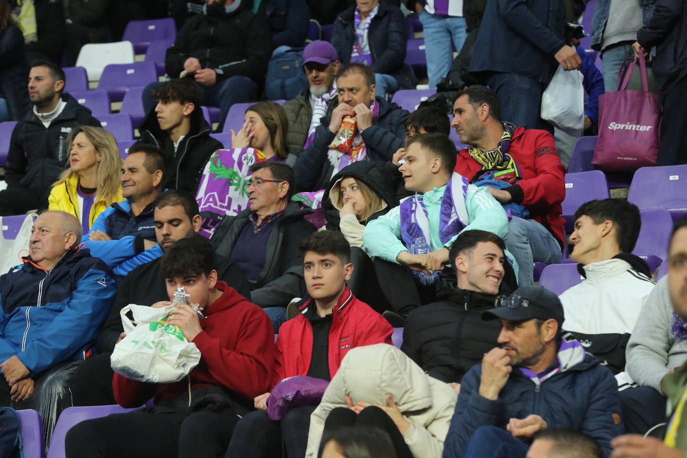 Búscate en la grada del José Zorrilla (2/4)