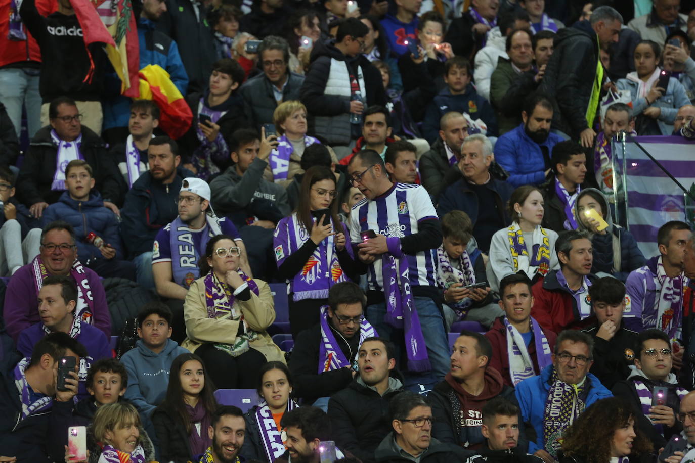 Búscate en la grada del José Zorrilla (3/4)