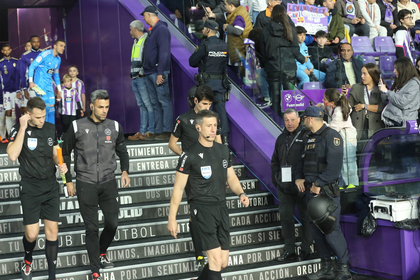 Búscate en la grada del José Zorrilla (4/4)