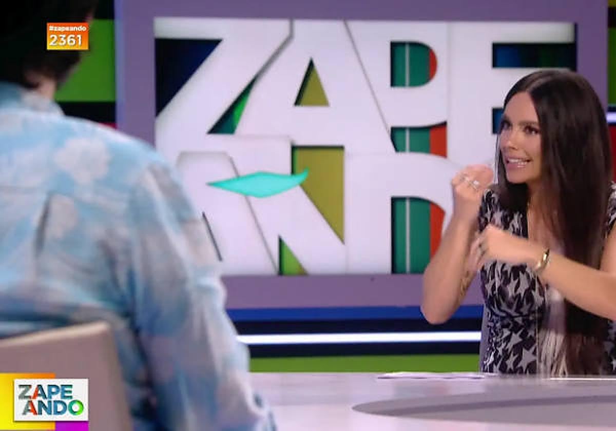 Cristina Pedroche explica a sus compañeros de 'Zapeando', en qué consiste el hipnoparto.