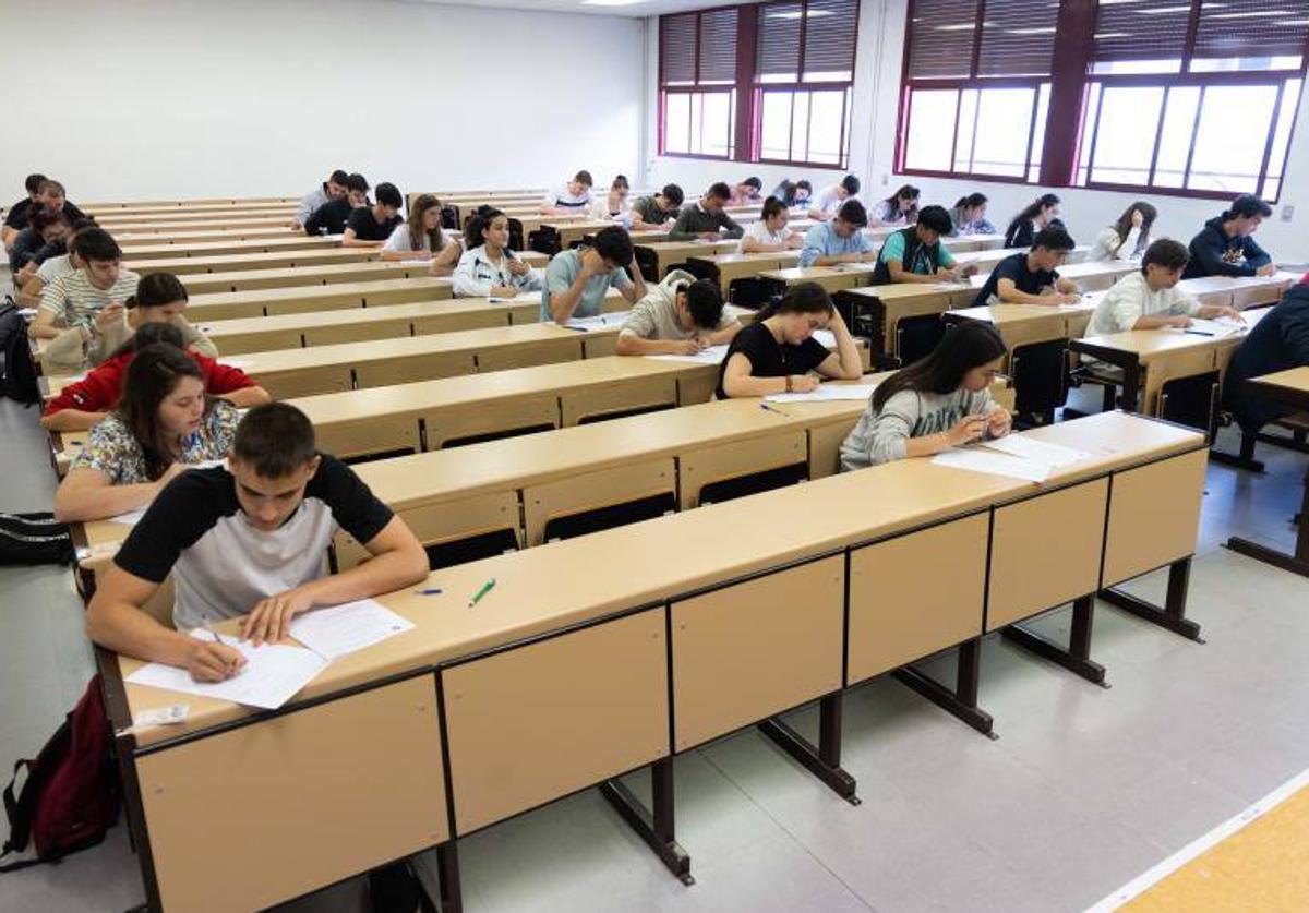 Prueba de acceso a la universidad en Valladolid en años anteriores.