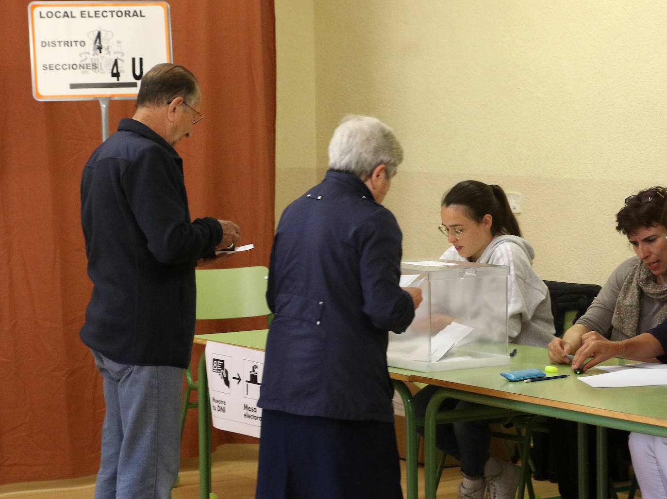 Jornada electoral en Segovia capital