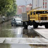 Una granizada colapsa Laguna y anega calles, garajes y trasteros