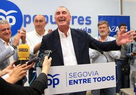 José Mazarías, durante su primera intervención pública tras conocer el resultado de las elecciones.