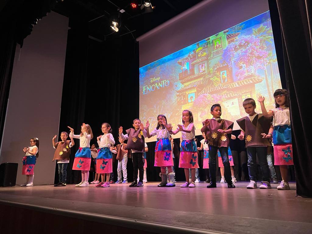El colegio San Fernando de Valladolid cumple 75 años