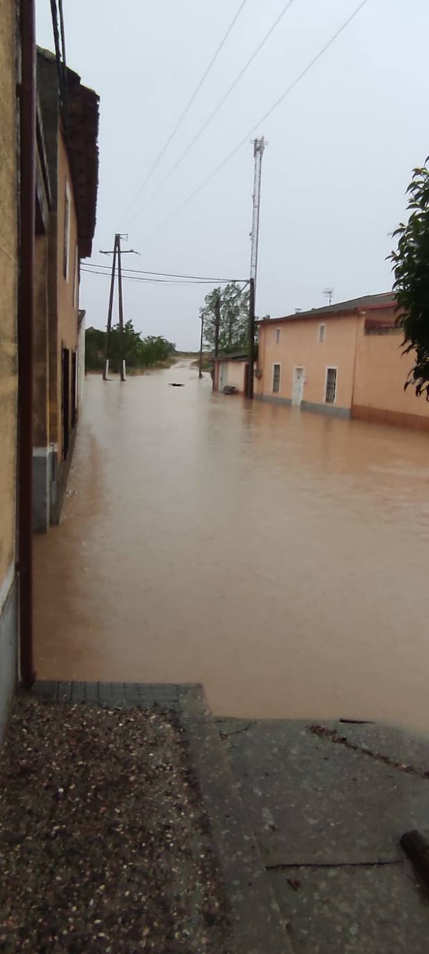 La tromba de agua de Rioseco en imágenes