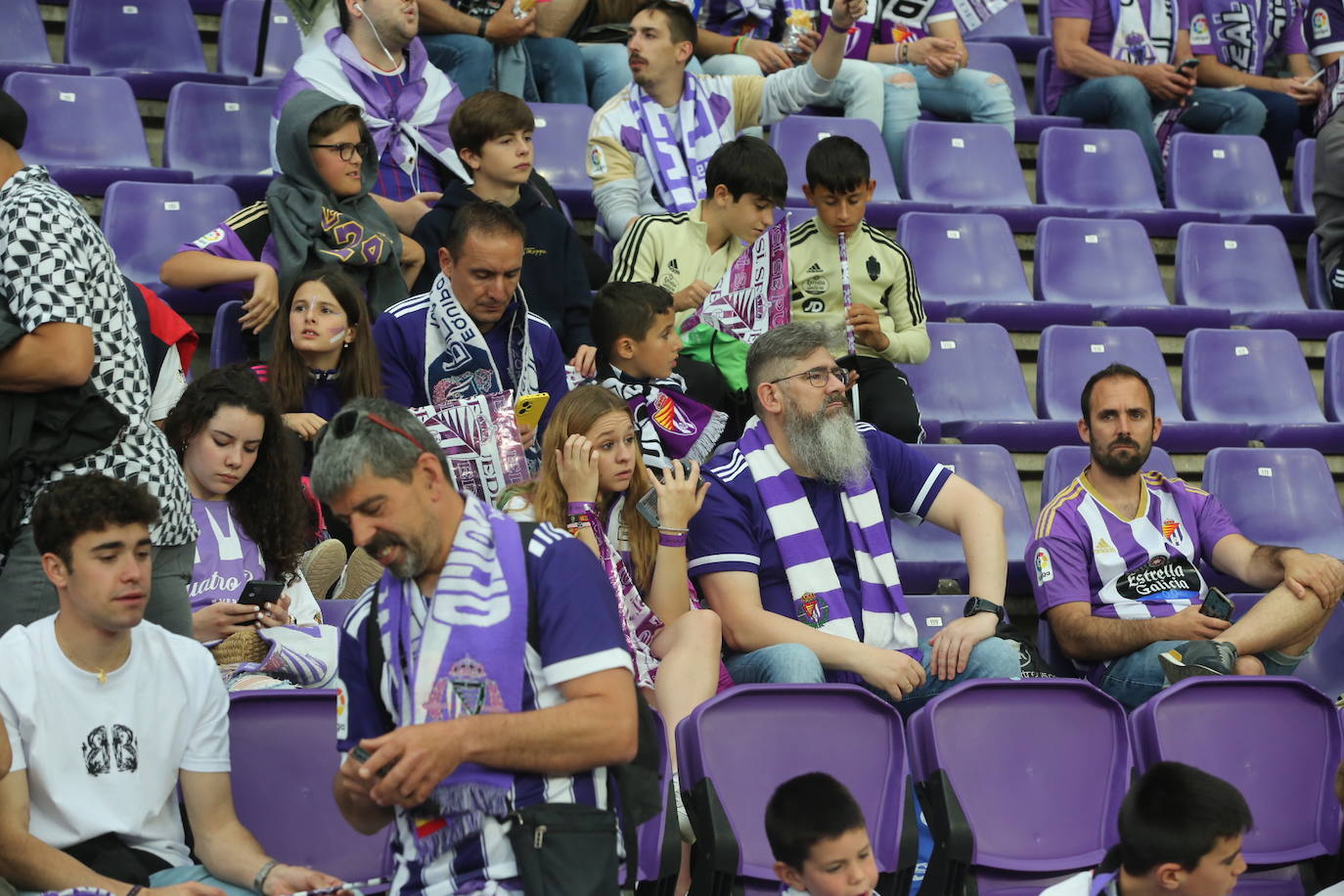 Búscate en la grada del José Zorrilla (2/4)