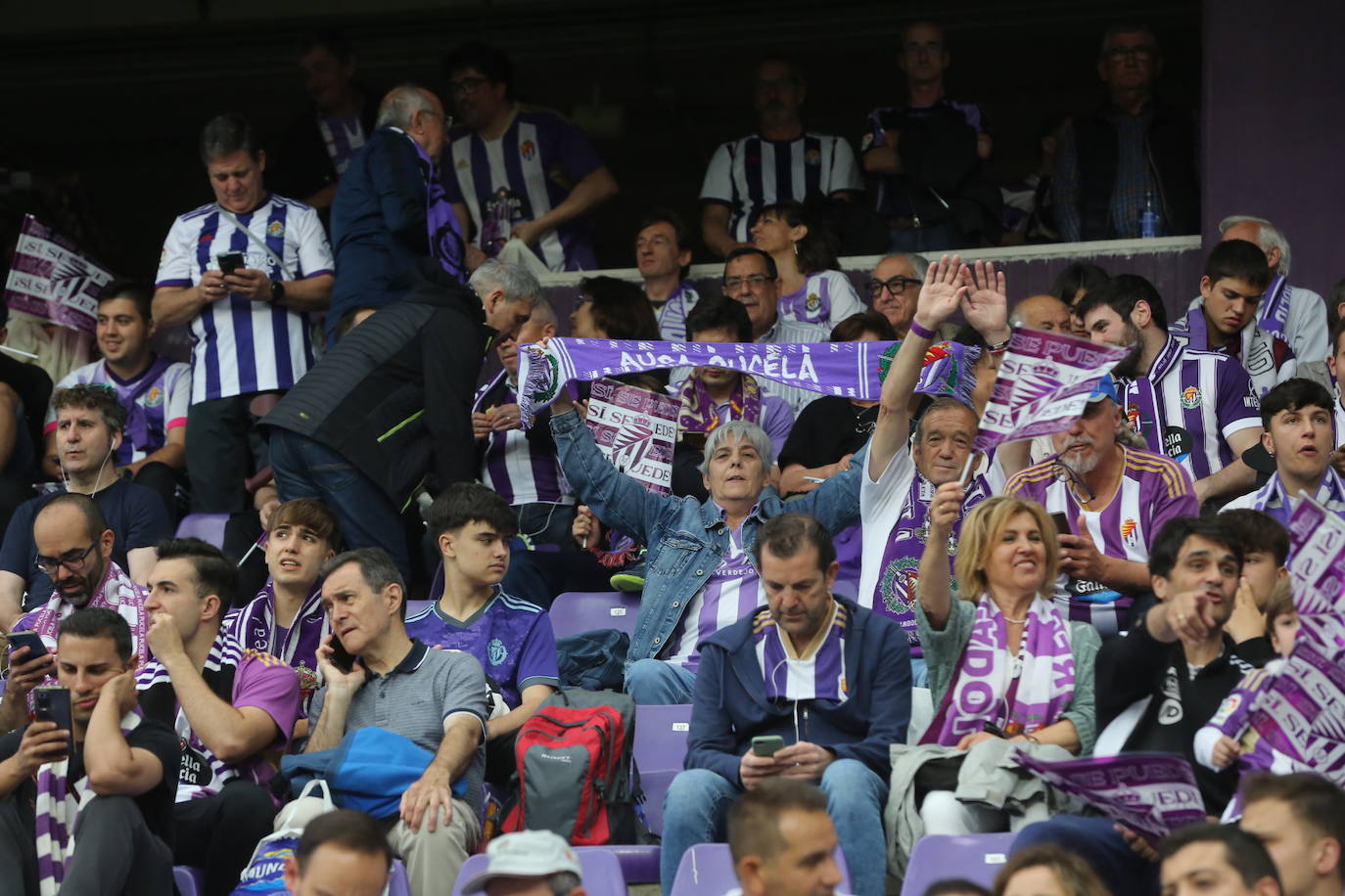 Búscate en la grada del José Zorrilla (2/4)