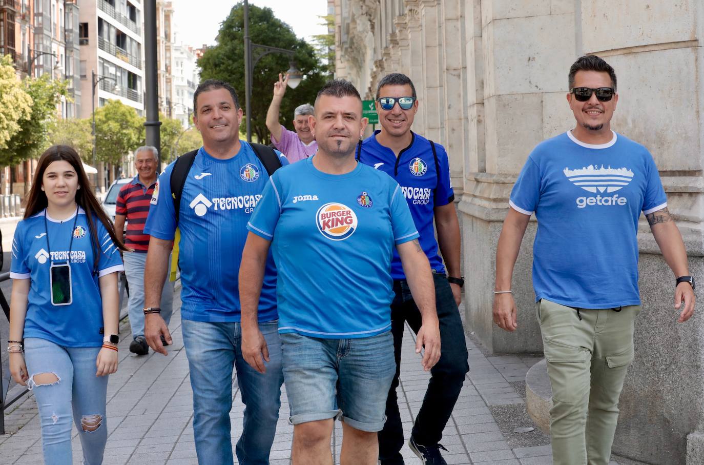 Aficionados del Getafe en Valladolid para animar a su equipo en el último partido de la temporada.