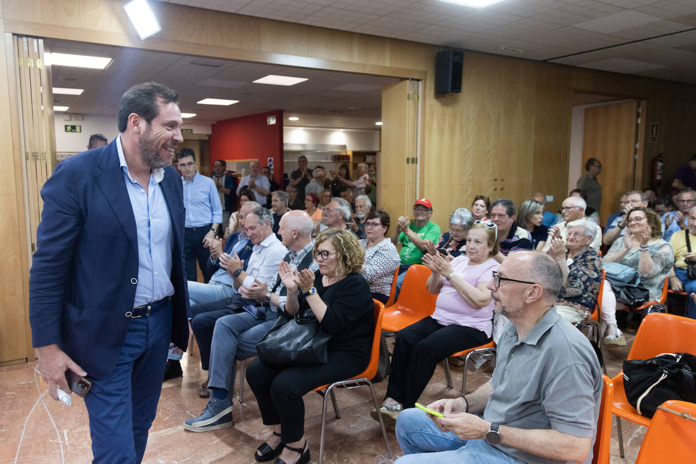 La asamblea del PSOE de Valladolid, en imágenes