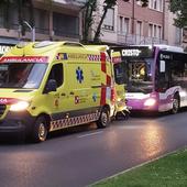 Una viajera herida al frenar el autobús para no chocar con un coche que hizo una maniobra incorrecta