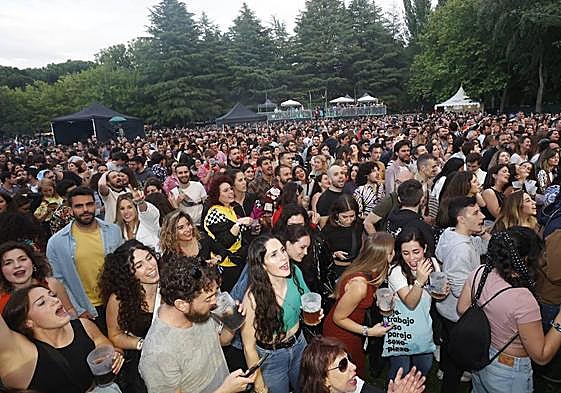 Público entregado en el festival.