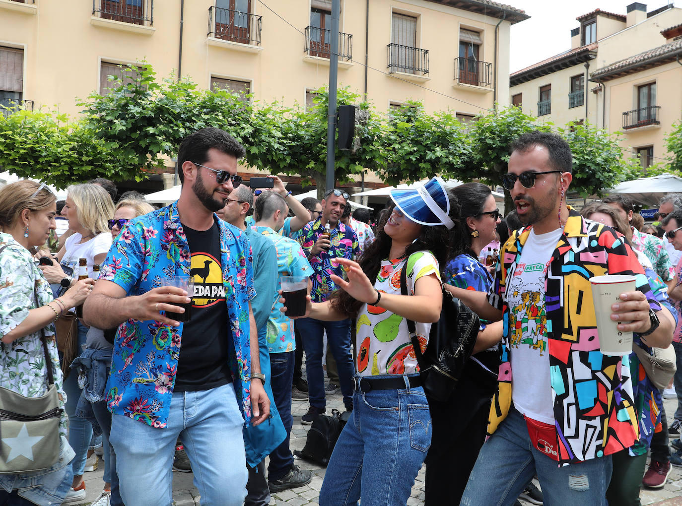 La animación del Sonora invade plazas y calles