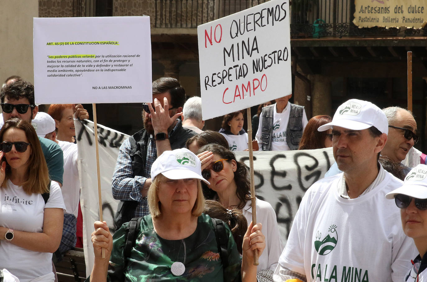 Protesta contra la mina