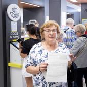 Colas para el voto por correo: «Mucha gente no sabe dónde estará ese día»