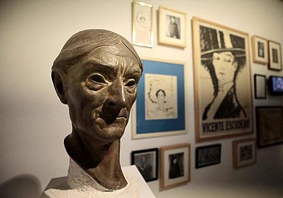 Piezas de la muestra que el Patio Herreriano dedica a Vicente Escudero.