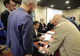 Firma de la adaptación a Castilla y León del Acuerdo estatal para el empleo y la negociación colectiva.