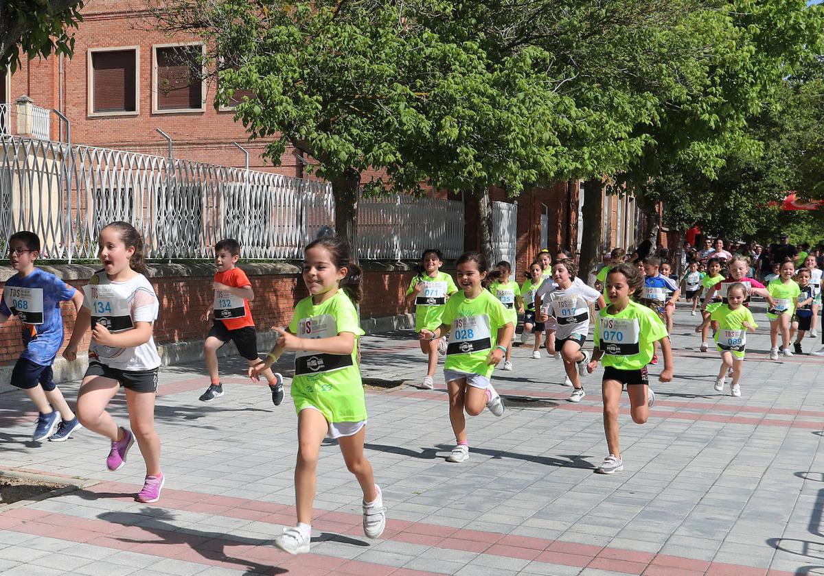 Carrera solidaria en el colegio San José de Palencia