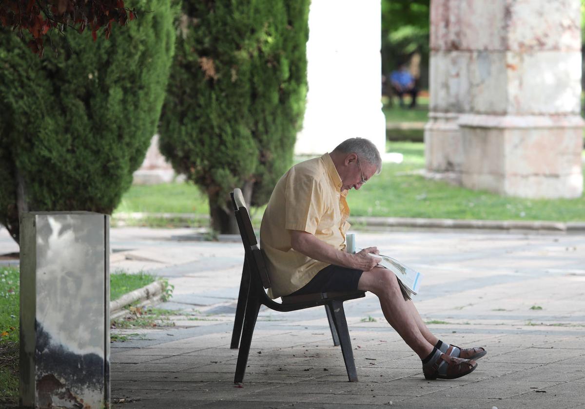 Los españoles, los últimos en informarse