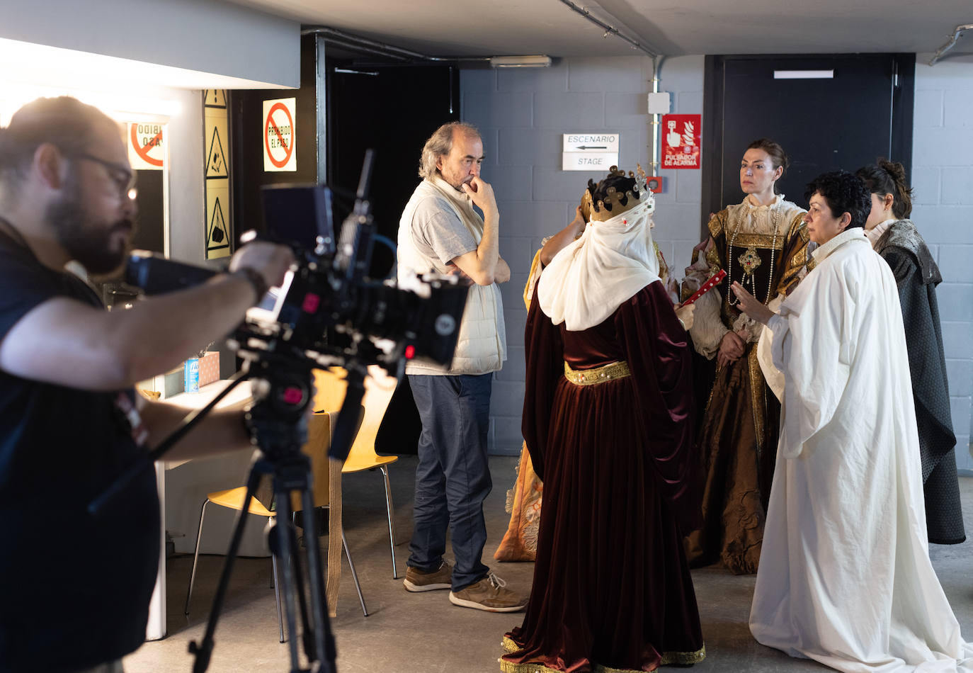 Arturo Dueñas rueda &#039;Secundarias&#039; en el Teatro Calderón