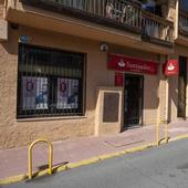 Detenidas tres personas por el atraco de un banco en San Cristóbal de Segovia