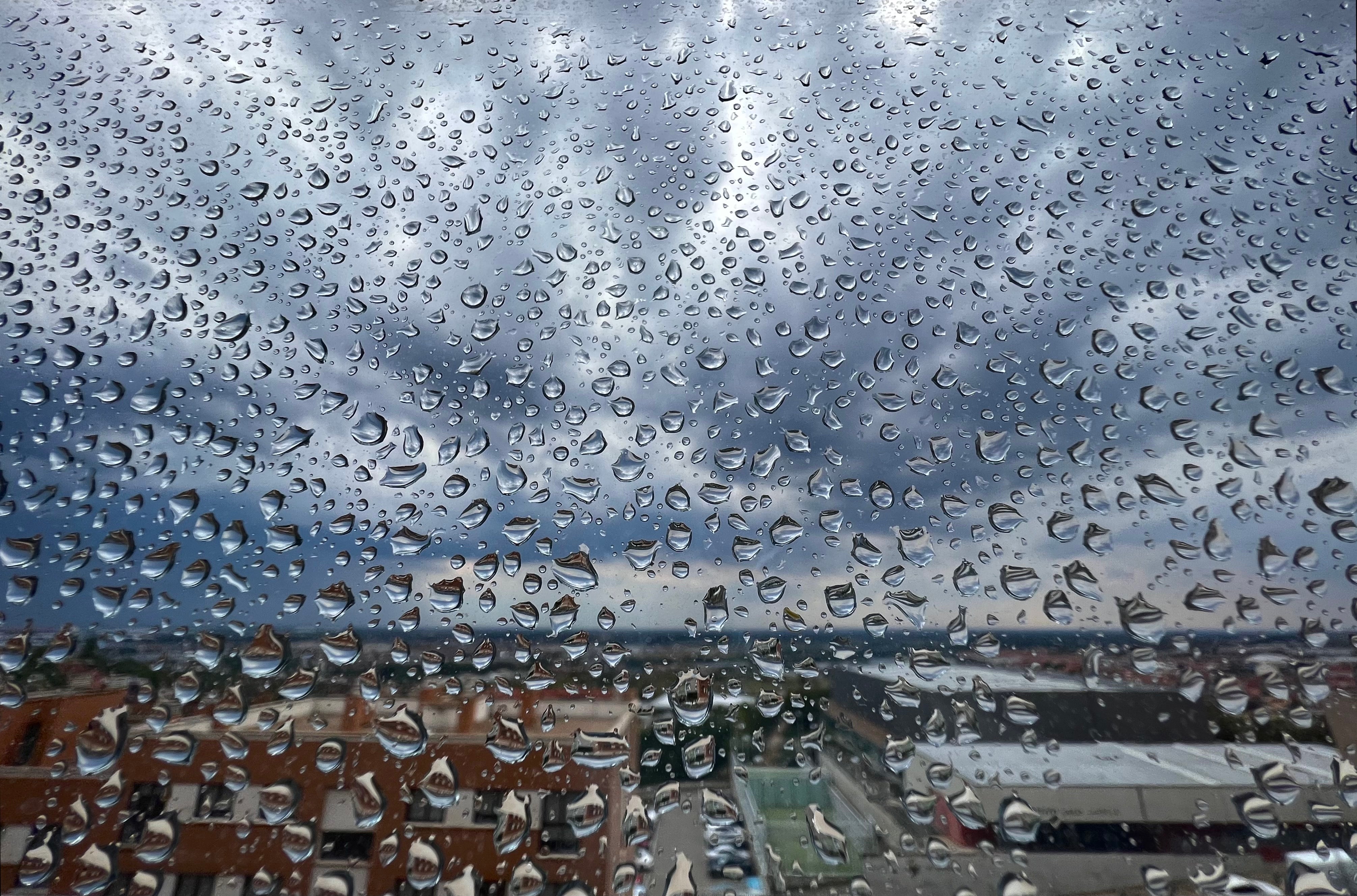 Tormenta en Valladolid en una jornada muy calurosa