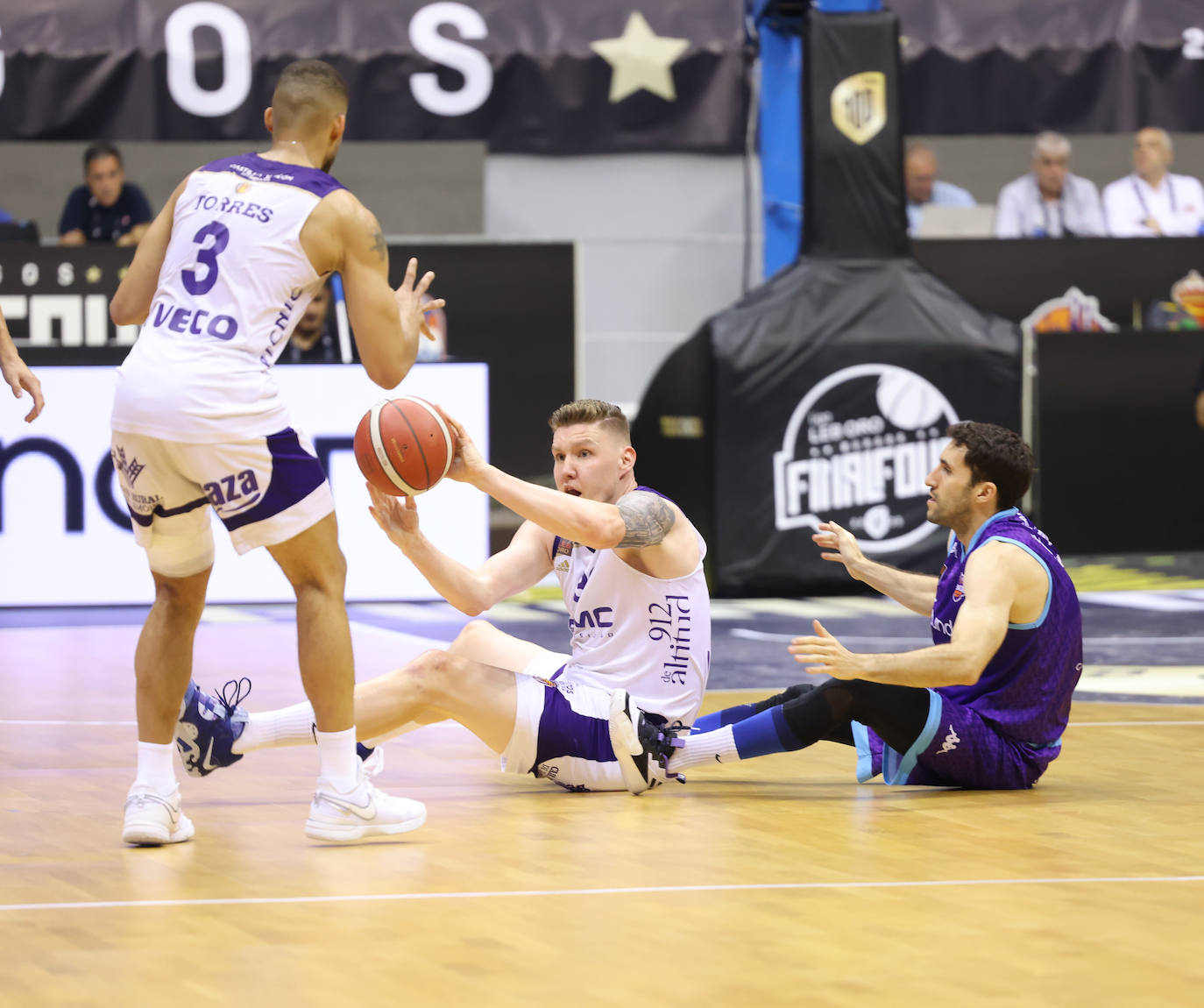 Zunder Palencia y UEMC Real Valladolid se han enfrentado en la Final Four de la LEB Oro