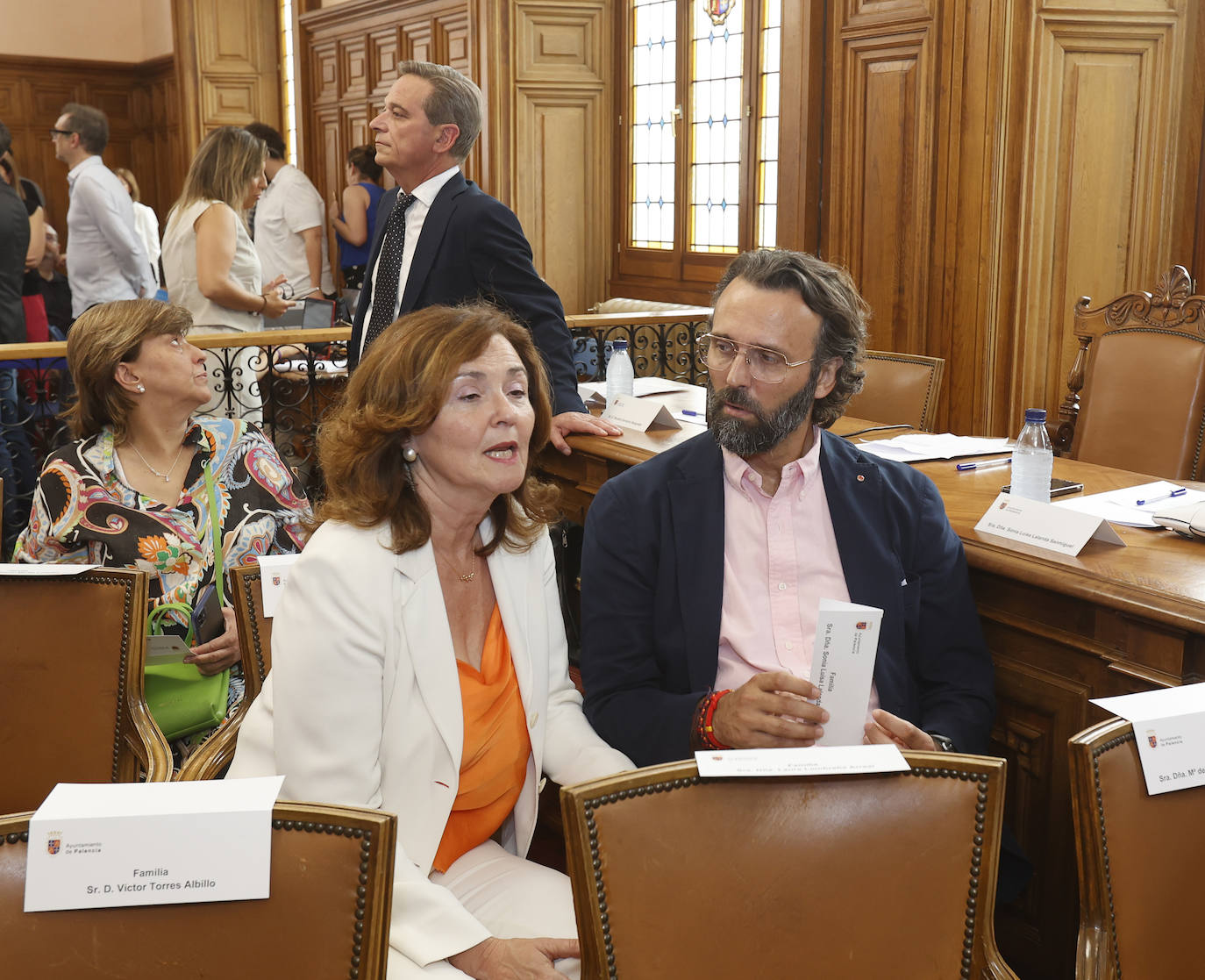 Saludos y felicitaciones en la nueva corporación de Palencia