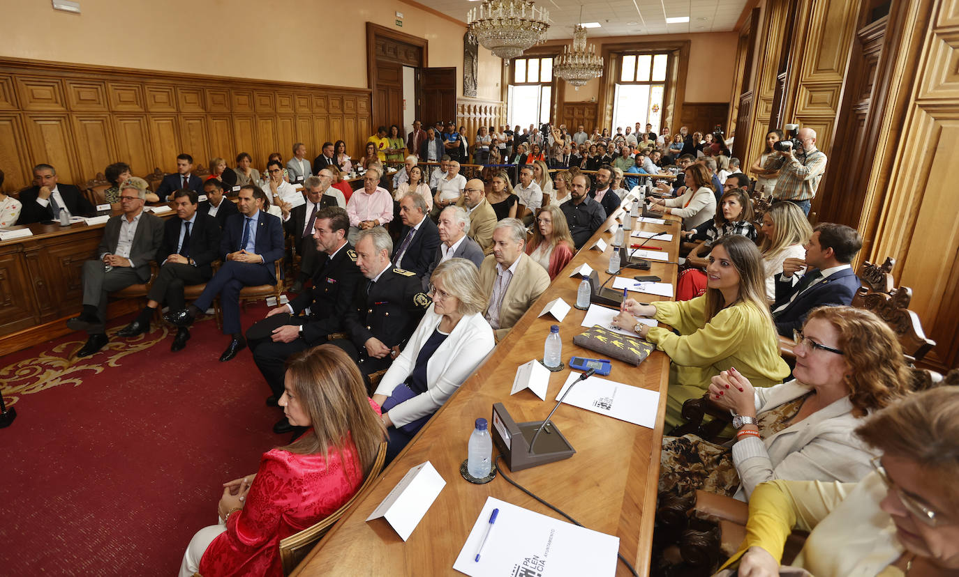 Saludos y felicitaciones en la nueva corporación de Palencia