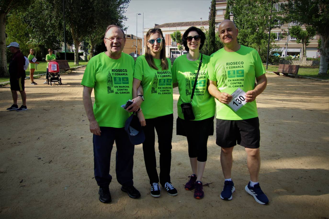 Búscate en la marcha contra el cáncer celebrada en Medina de Rioseco (1 de 2)