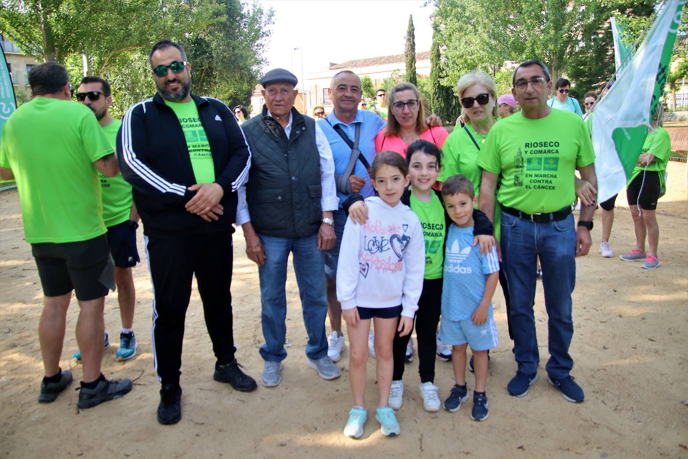 Búscate en la marcha contra el cáncer celebrada en Medina de Rioseco (1 de 2)